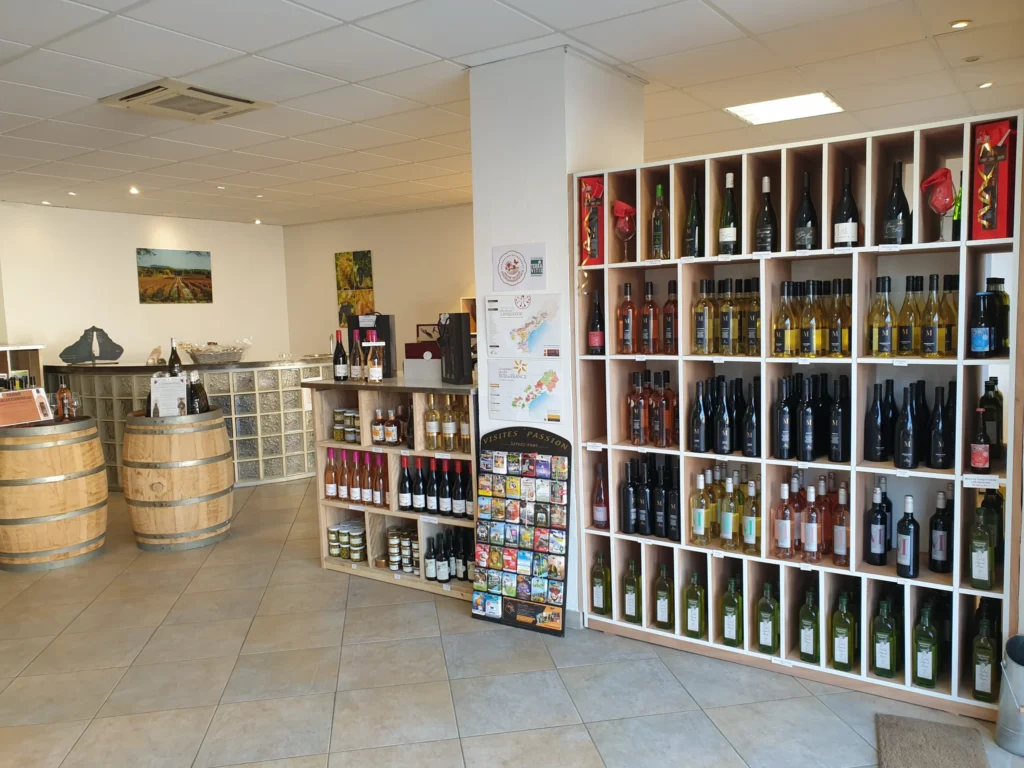 Le caveau de Montagnac de la Cave Coopérative Les Vignerons Montagnac Domitienne
